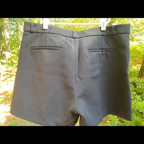 Black Banana Republic Shorts Size 10 - Picture 2 of 8